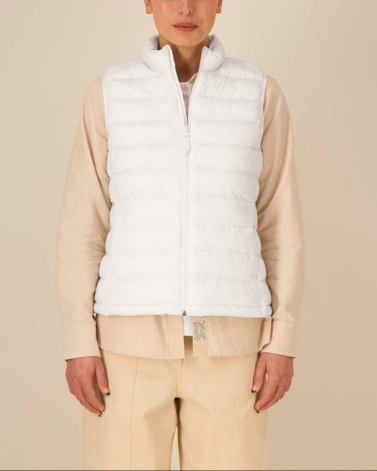 The Mirren Weste - Oatmilk